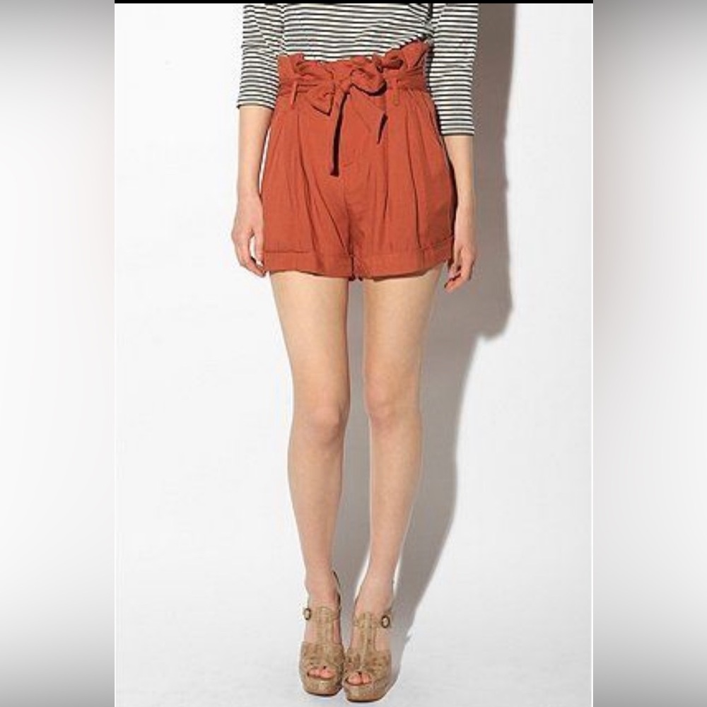 Urban Outfitters Sparkle and fade paper bag boy shorts khaki - Picture 2 of 6